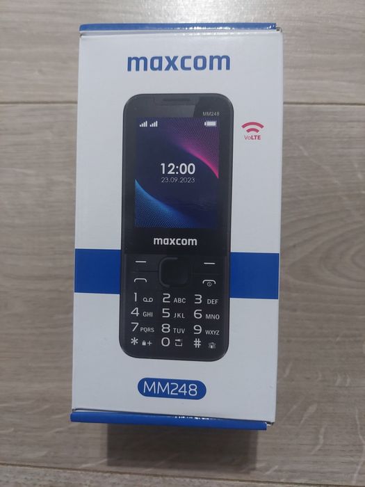 Telefon mobil maxcom dual sim nou