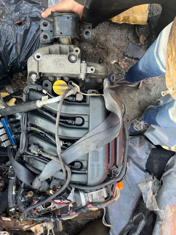Motor renault fluence 2009 2014 160 mii km facem si montaj garantie