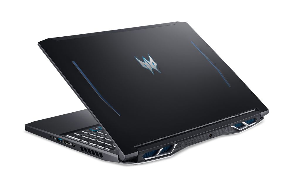 Acer Predator Helios 300 с монитор Acer Nitro XV240Y M3
