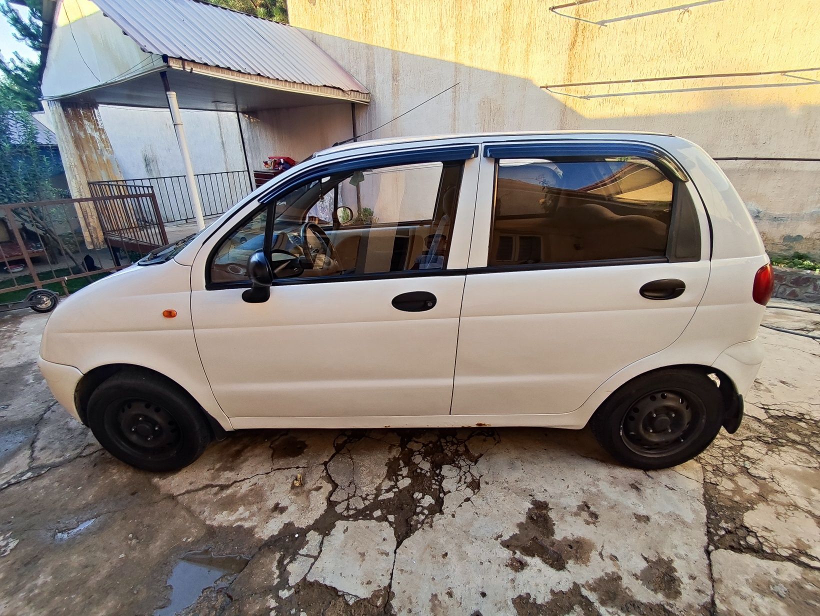 matiz mx 2010 sotiladi