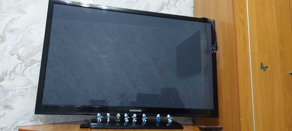 Vand tv samsung diagonala 108 cm
