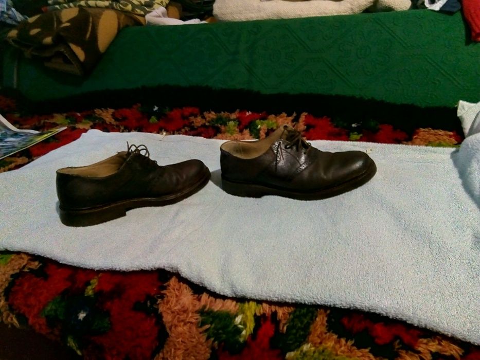 Маркови обувки Frye