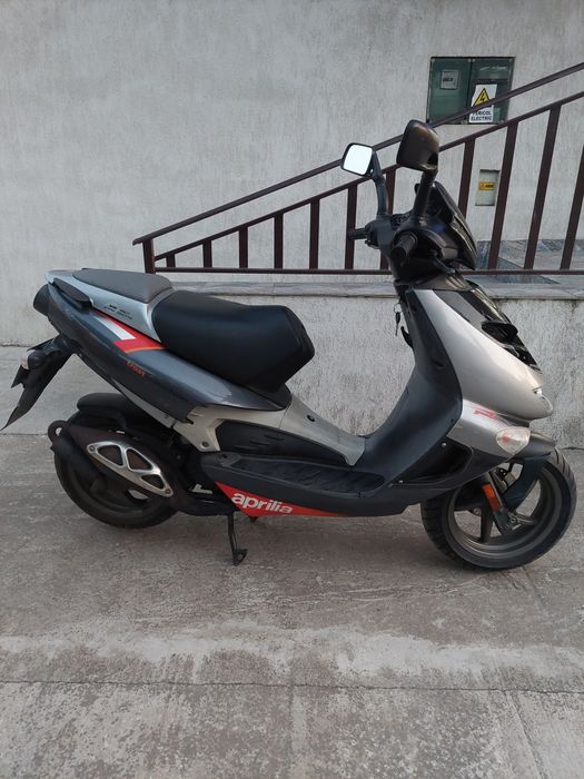 Scuter aprilia de vânzare.