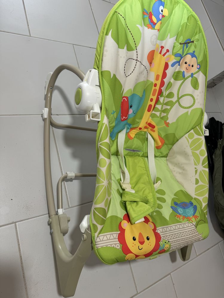 Бебешки шезлонг Fisher Price