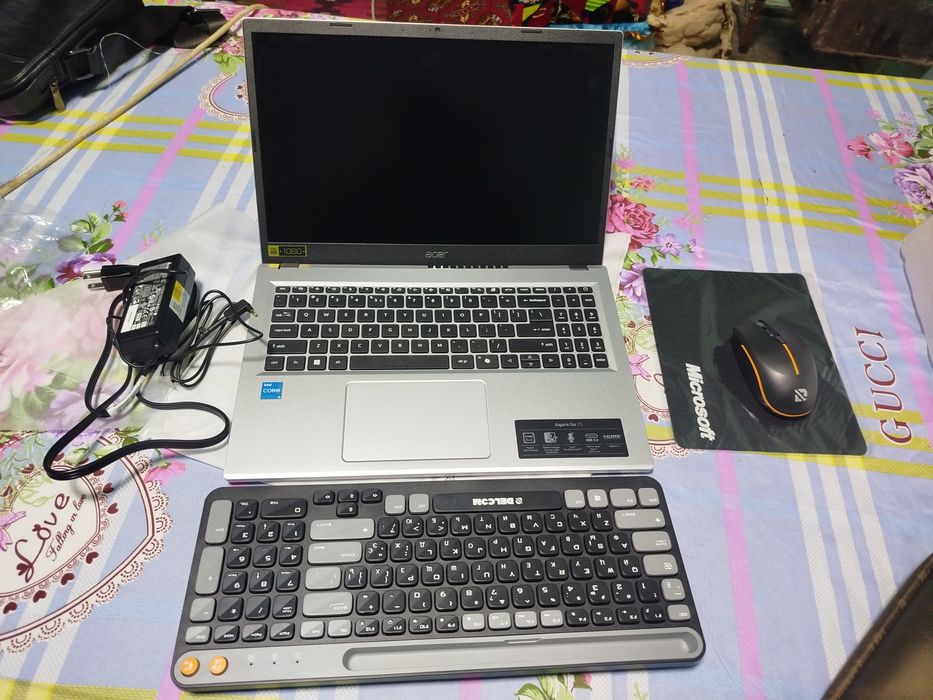 Noutbook acer core i3