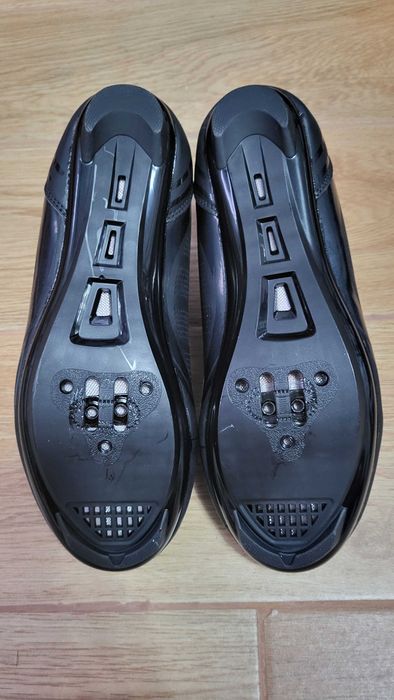 Pantofi ciclism / Incaltaminte ciclism