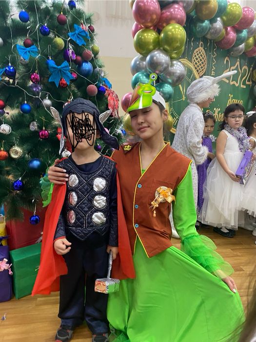 Продам новогодний костюм Тор