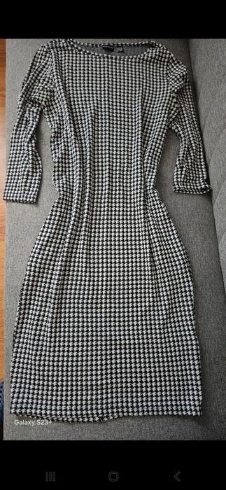 Rochie elastică midi