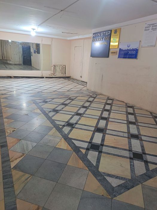 Сдается Чиланзар Казирабад полуподвальное помещение в дол дороге