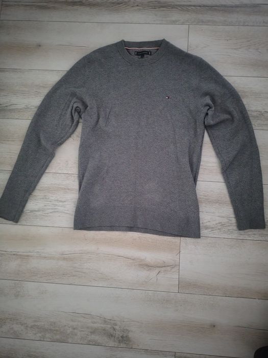 Pulover Tommy Hilfiger – M – 100% original – stare foarte bună