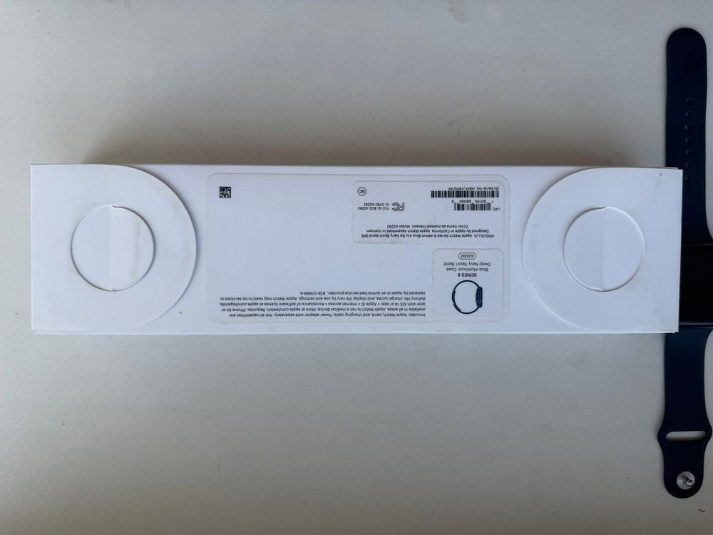 Часы Apple watch , серия 6