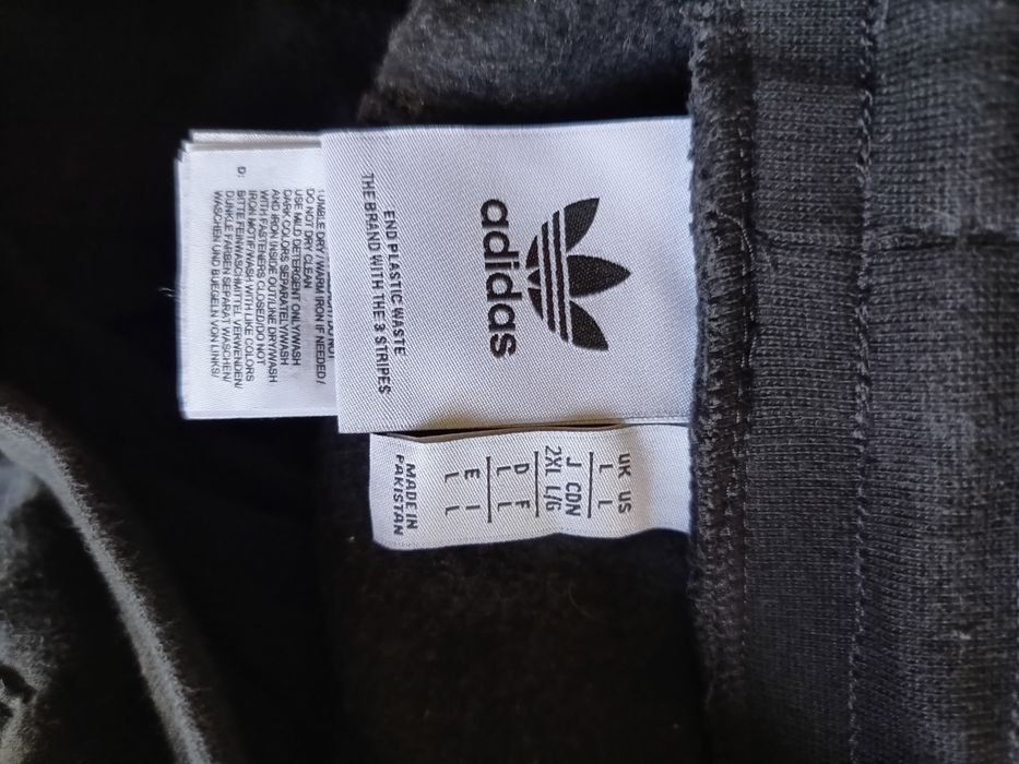 Adidas sweatpants