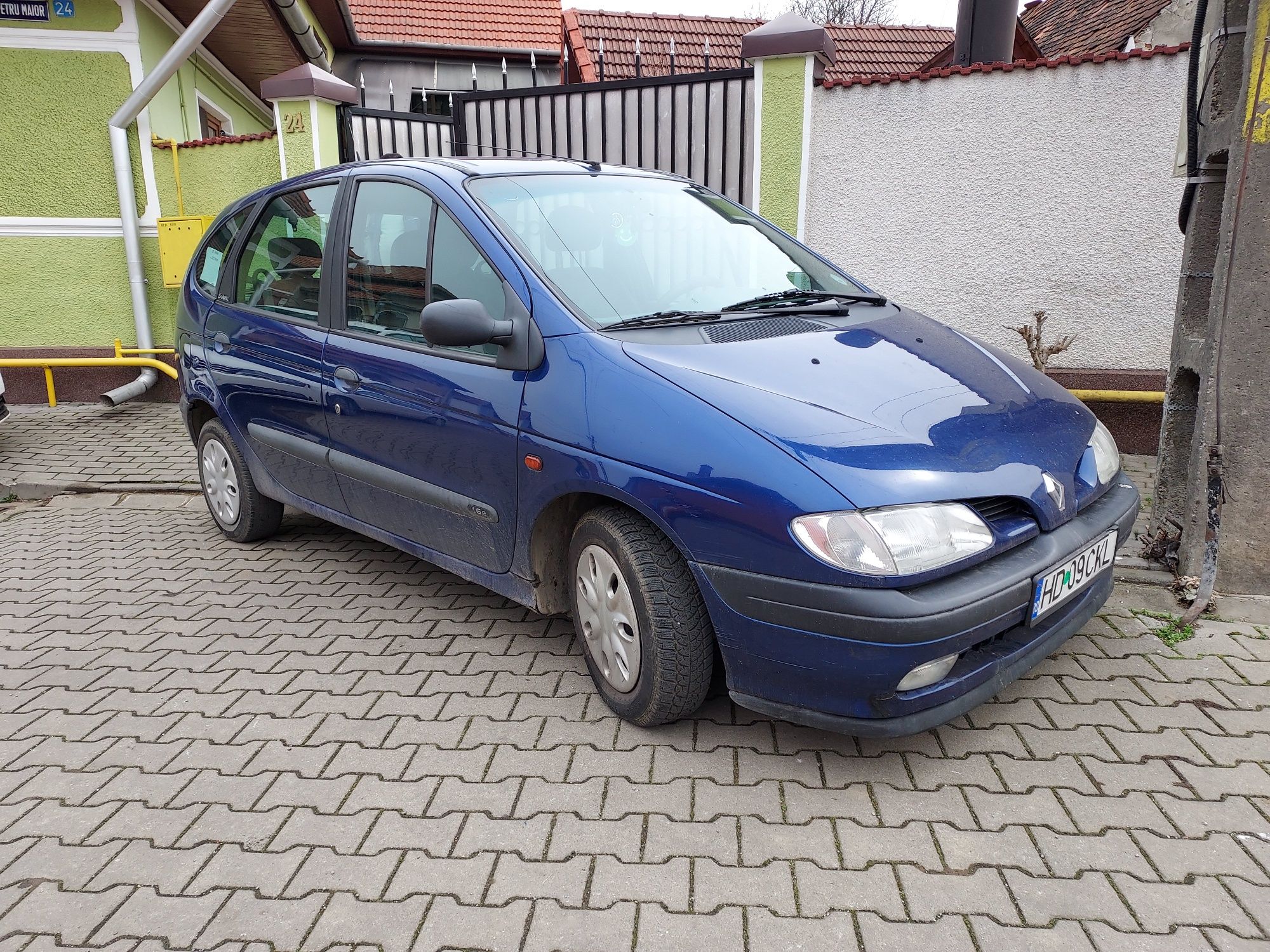Vând Renault Megane Scenic