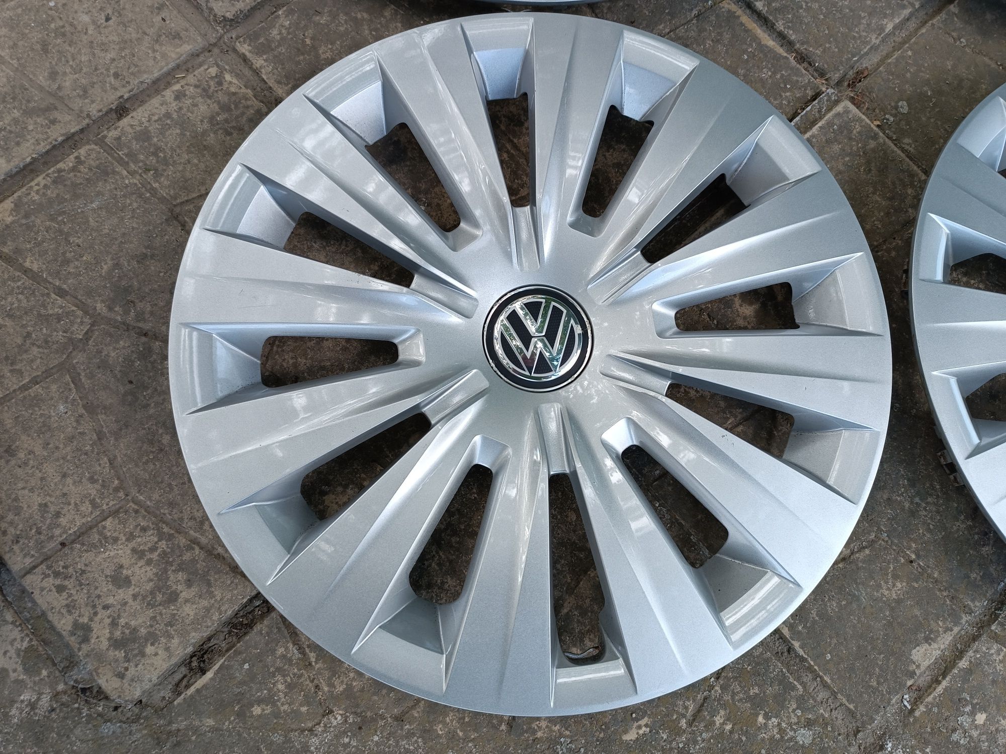 Оригинални тасове VW 15 цола