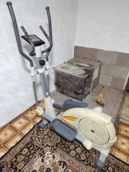 Тренажерный аппарат