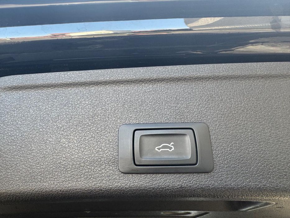 Audi A4 B9 (combi)