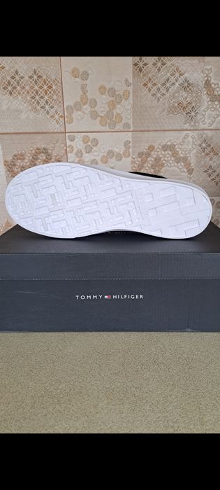 Mocasini, pantofi, tenesi tommy hilfiger mar.44
