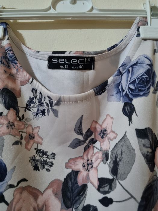 Rochie femei înflorată