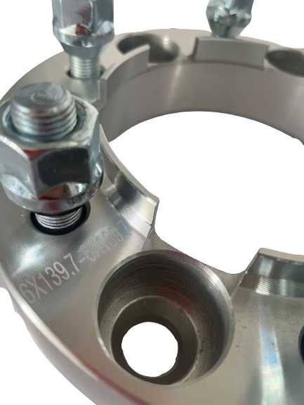 Flanse distantiere 30mm 6x139.7 M12x1,25mm CB 110 cu inel decupat