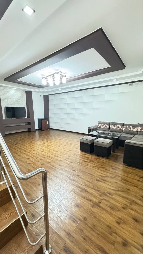 Дуплекс на Луначарском 2х комнатная 84 квадрата