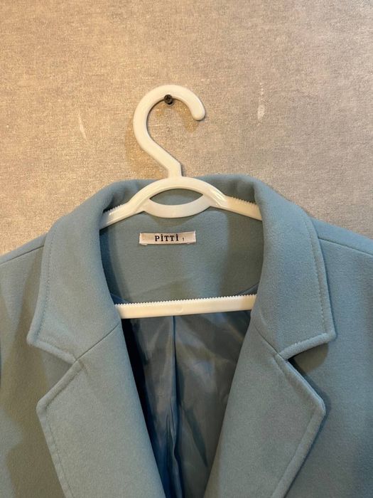 Голубое пальто pitti