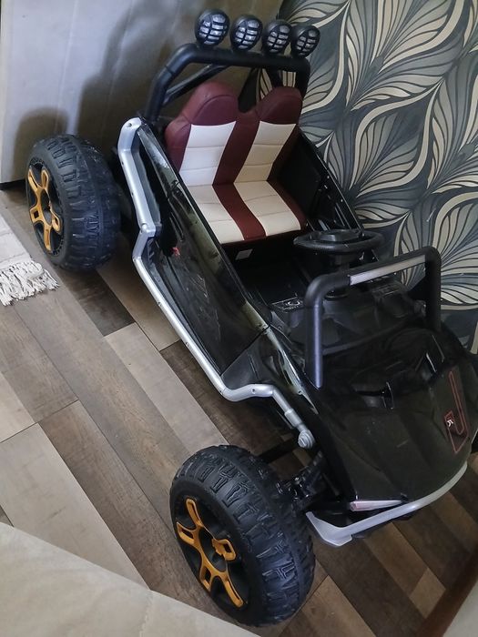 Машина для мальчика