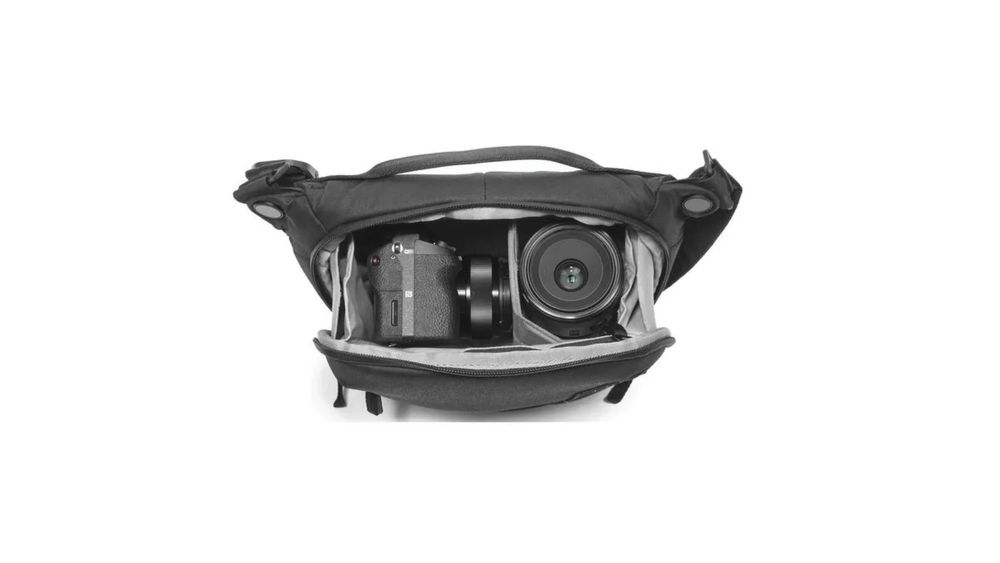 Geanta foto Peak Design Everyday Sling V3 3L Negru