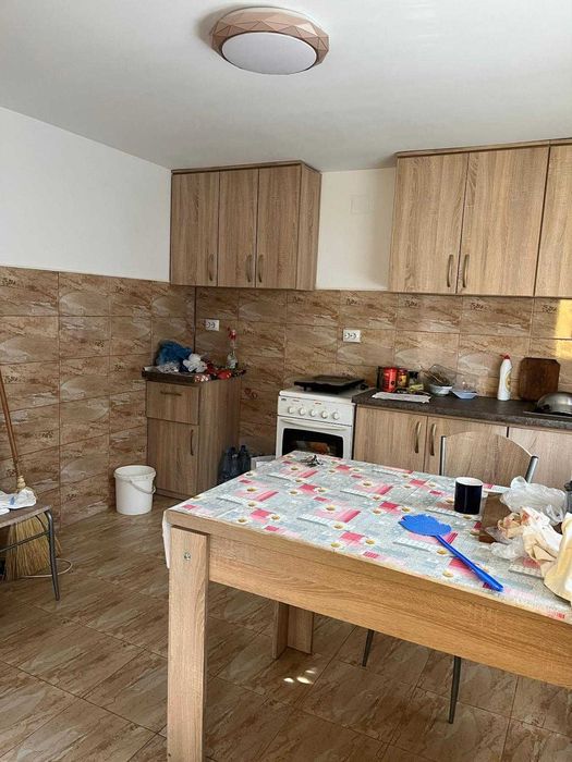 Casa + 3300 mp teren Sat Stancesti, com Mihai Eminescu, Botosani