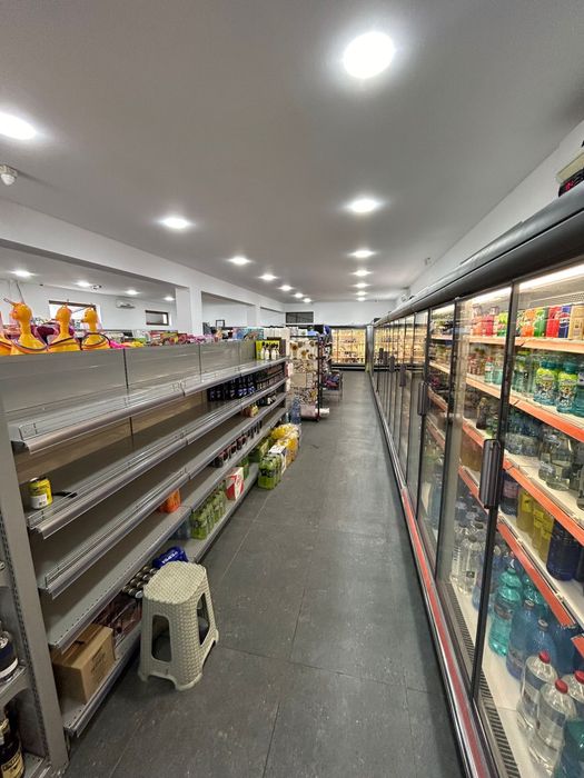 Rafturi pentru magazine