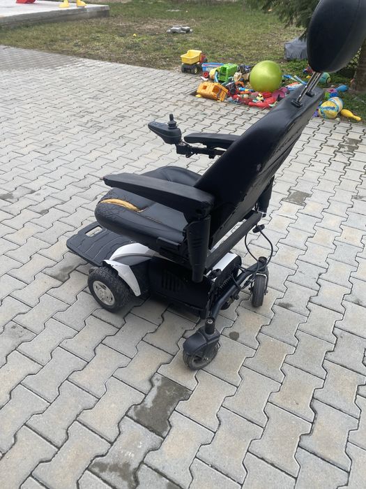 carucior electric invalizi