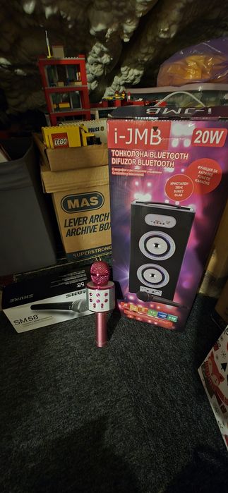 Boxa și 2 microfoane