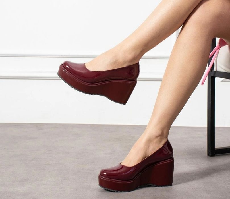 Pantofi eleganți