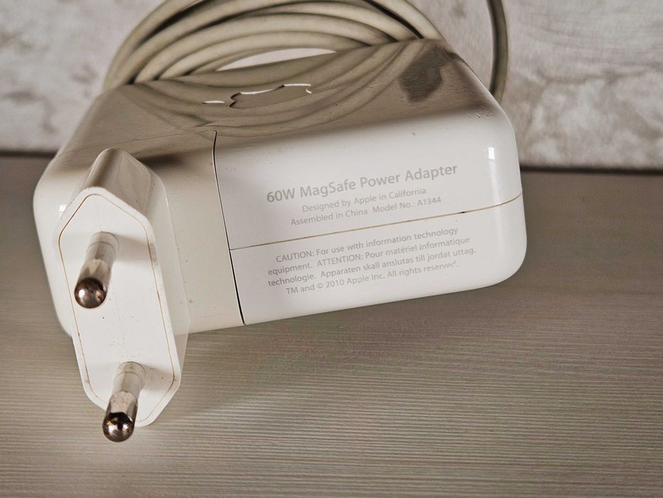 Incarcator original Apple Macbook Pro A1344 60W 16.5V 3.65A MagSafe