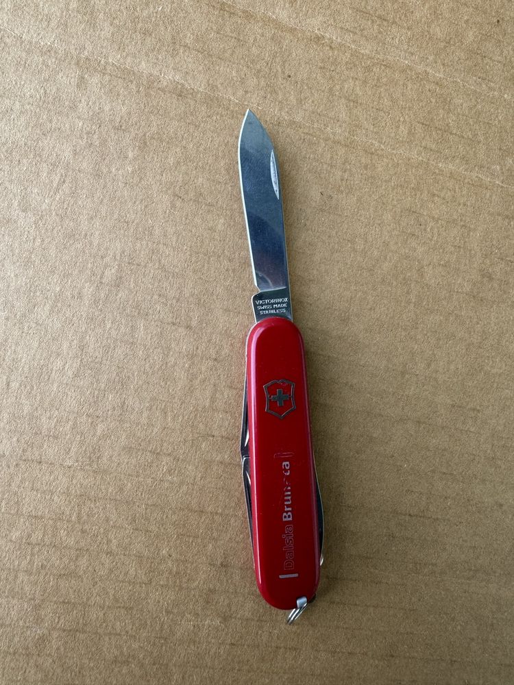 Швейцарско ножче VICTORINOX , НОЖ