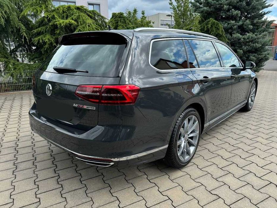 Inchirieri auto Bucuresti - masina de inchiriat Passat Break