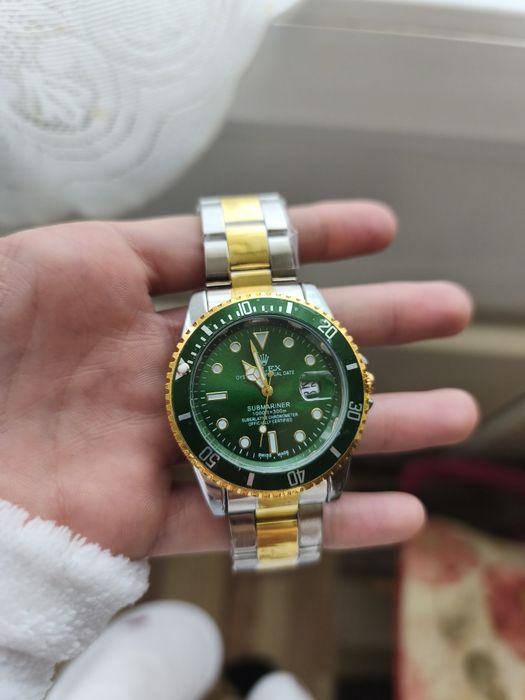 Vând urgent ceas MONTRES ROLEX