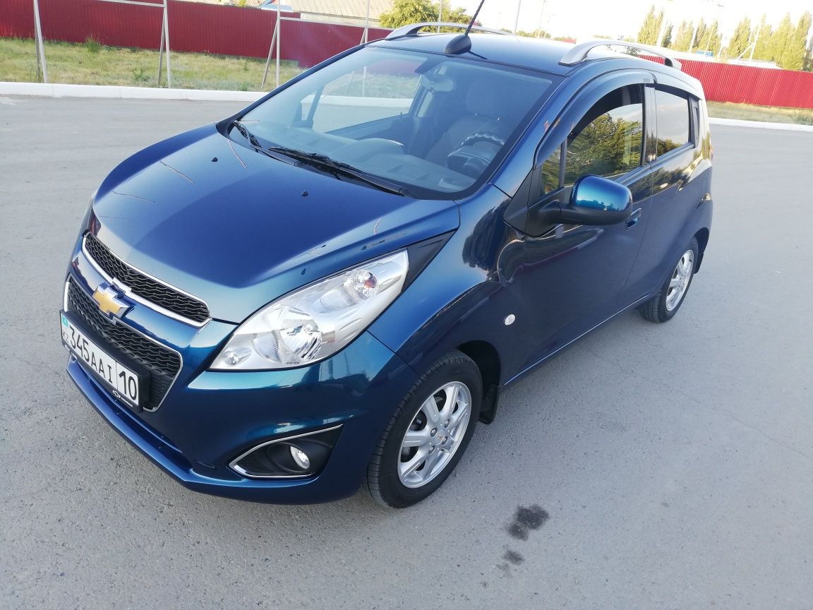 Chevrolet spark 2022 года