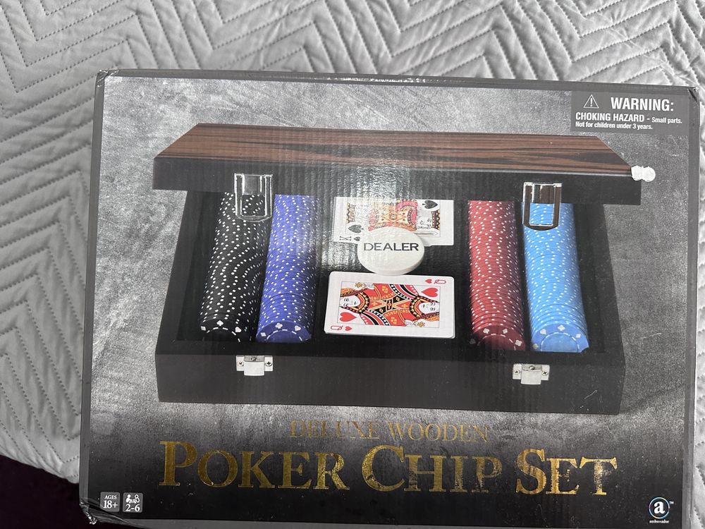 Set poker nou-nouț