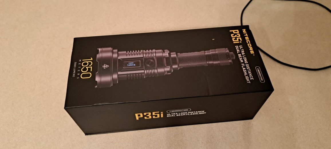 Lanterna Nitecore P35i laser LEP