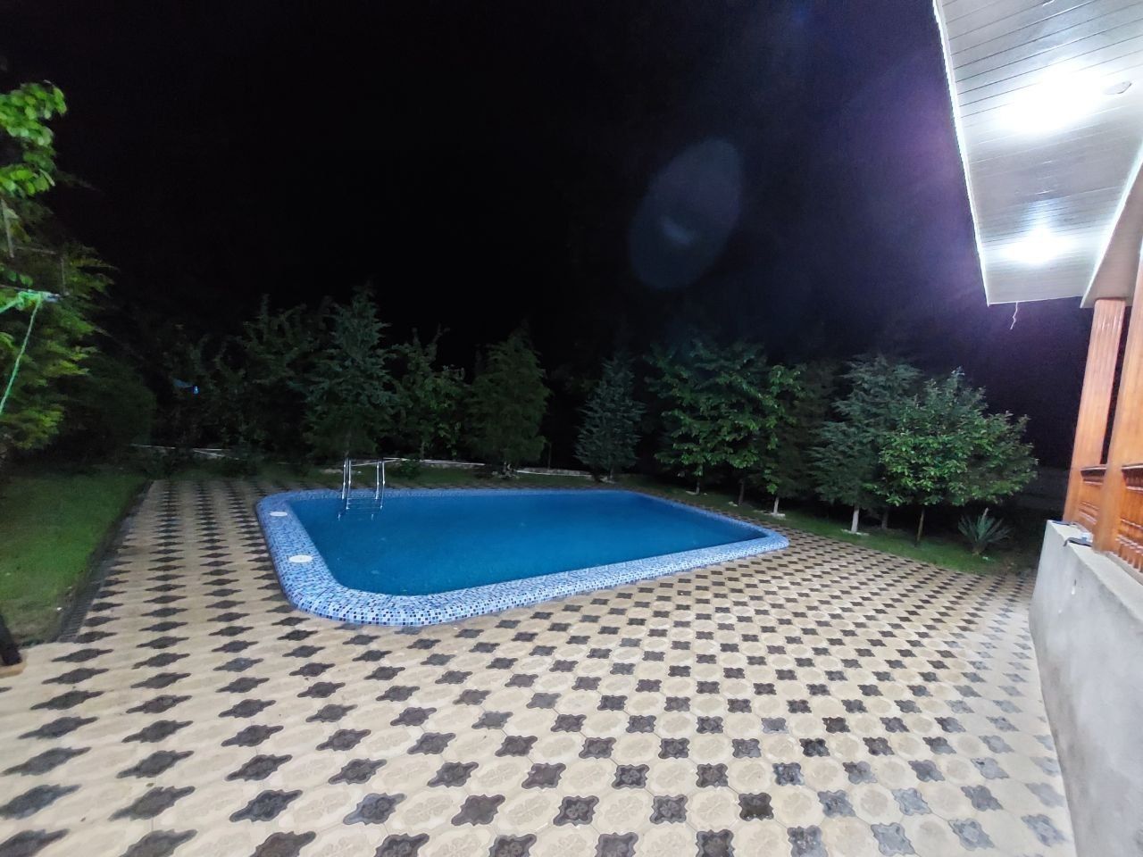Dacha luks arzon