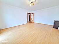Apartament 3 camere decomandat,74 mp utili, - Bacau