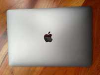 Macbook Pro 13, 1000Gb SSD 16GB Ram 2017, two thunderbolt 3 ports