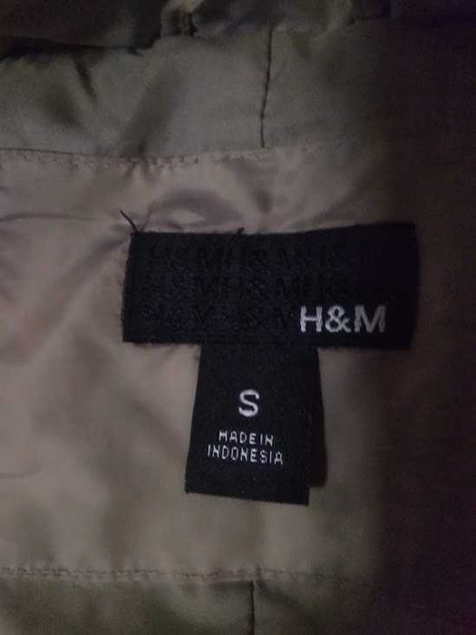 Дамско дълго яке,бежов цвят.H&M