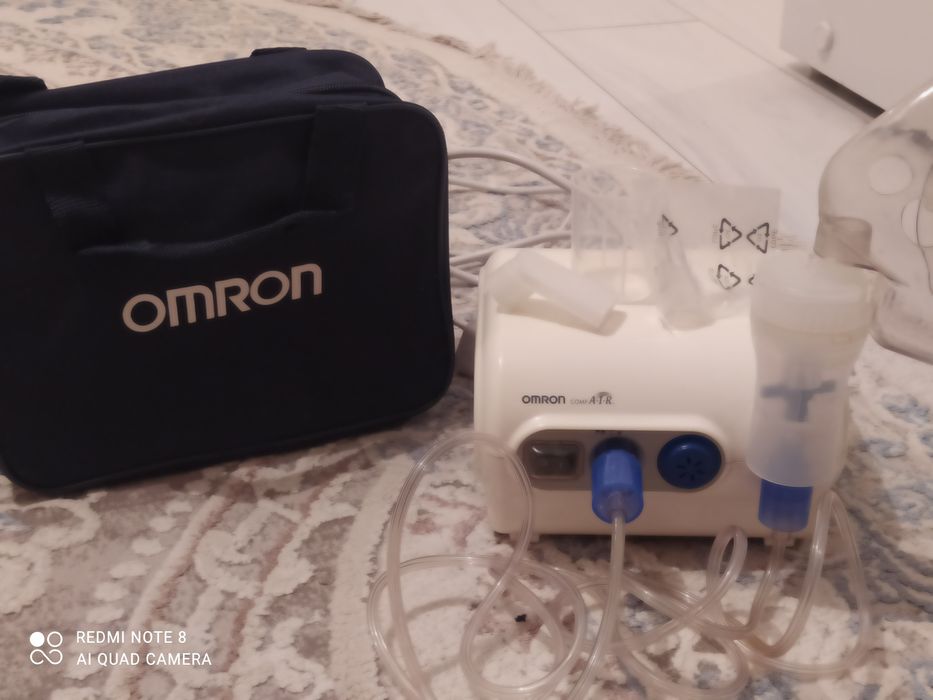 Инголятор домашний компрессорный небулайзер Omron