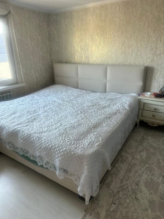 Кровать двухспальная