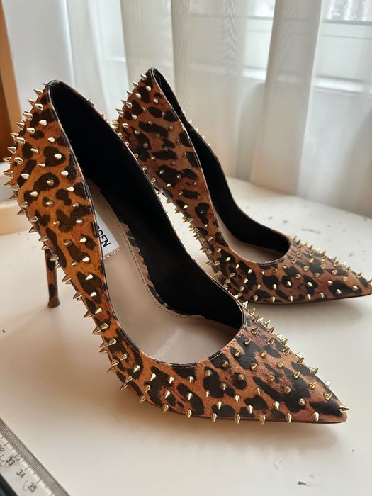 Токчета с капси Steve Madden