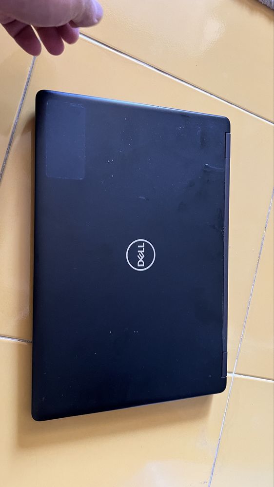 Срочно продается лэптоп Dell Latitude 5490 8/256, i5 vPro