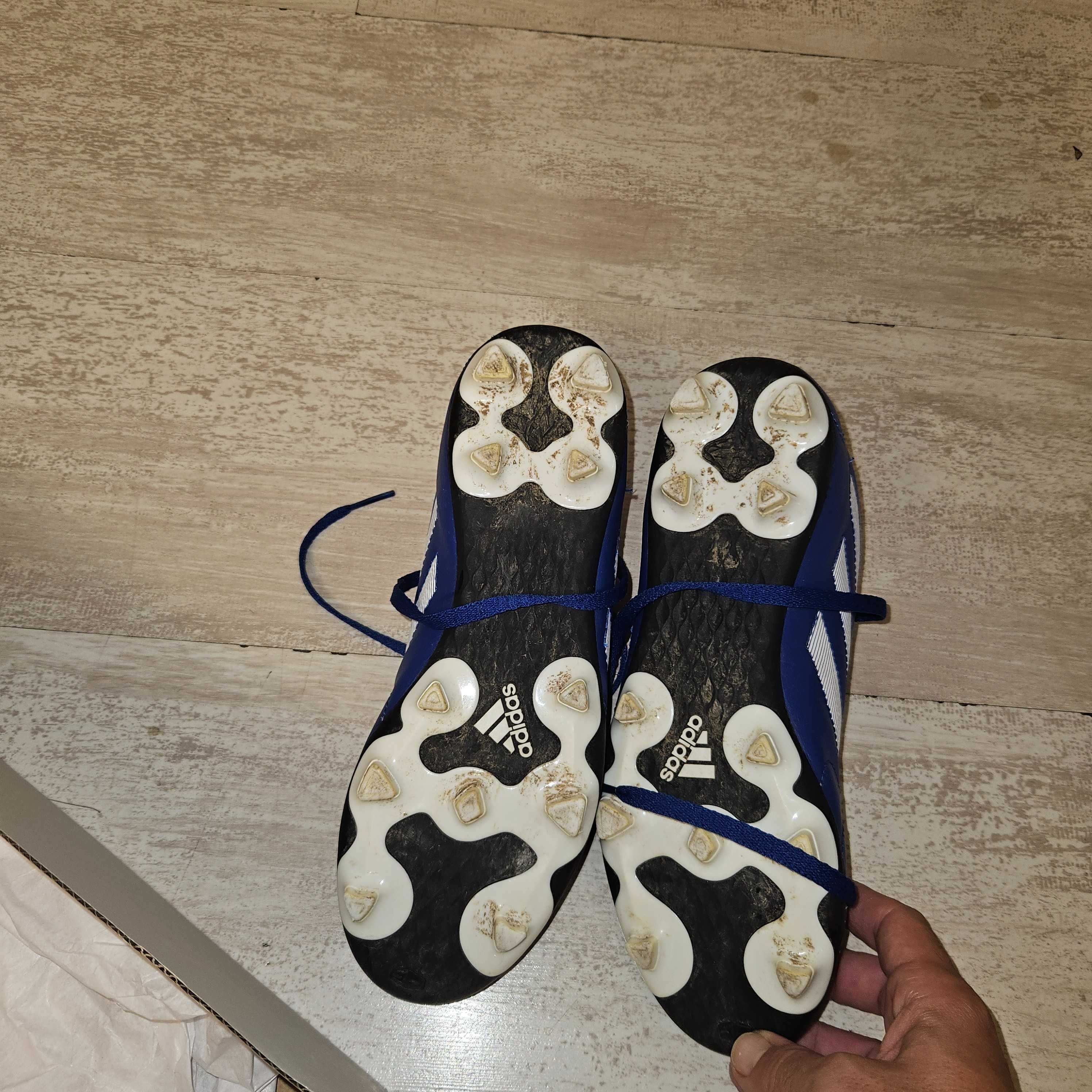 Детдки Бутонки Adidas
