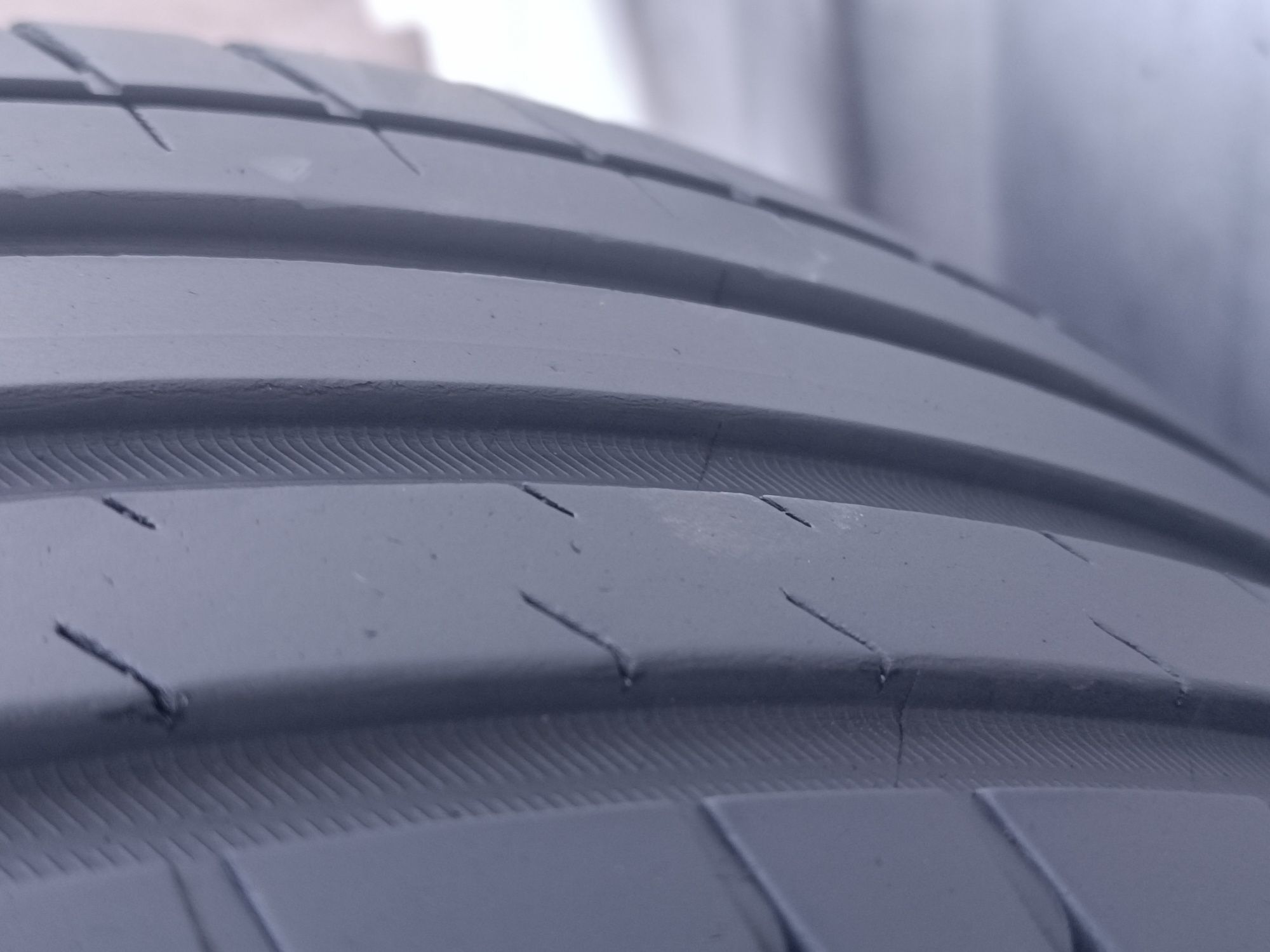 225/55/19 Michelin Дот 0821