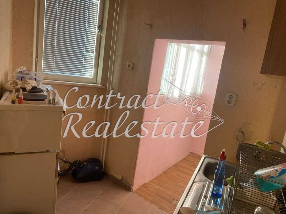 Дава се под наем Двустаен апартамент в Варна, Владислав Варненчик - 45 кв.м за 204 € - Снимка #1